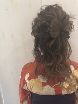 ネオリーブカフ 鶴ヶ峰店(Neolive caff)&nbsp;卒業式 ハーフアップ フルールヘアー鶴ヶ峰