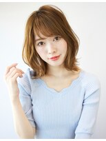 アフロート ルヴア(AFLOAT RUVUA)&nbsp;AFLOAT RUVUA京佳『大人なくびれスタイル』とゴールドベージュ