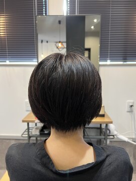 ブル(Bull) 丸みショート