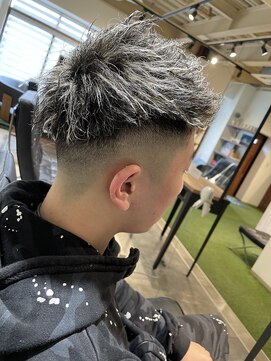 ヘアーシェルターフォーメン(Hair Shelter for men) スキンフェードメッシュツイスト