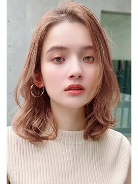 クーエフー(coo et fuu) 大人可愛いミディアムレイヤーとパーマをかけて