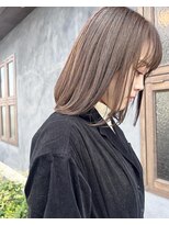 クララデアンシュシュ(Kurara de UN CHOU CHOU)&nbsp;春にかわいい明るめオリーブベージュ