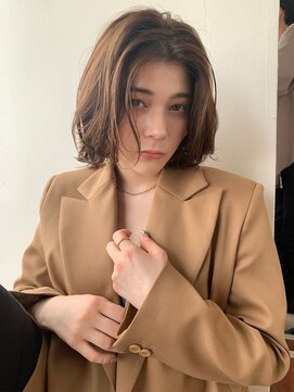 イグレックビス(igrek bis) 肩上ボブ/レイヤースタイル