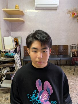 タカ(TAKA) ツーブロック