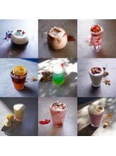 人気カフェ【ニュー喫茶ポルカドット】さん監修のカフェドリンクでちょっとした幸せを。