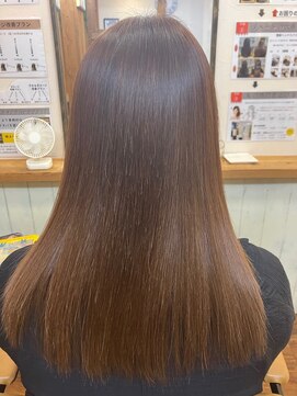 トリート(TREAT) 艶髪ストレート