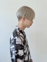 エクラヘア(ECLAT HAIR) センターパート×ホワイトベージュ