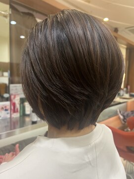 トレボー 永山店 小顔補正立体カット