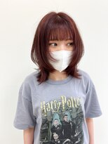 シイノ(Siino)&nbsp;ボブウルフとレッドカラー