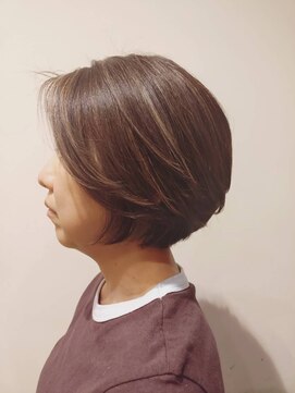 エスプラント(S.plant) 目黒大人ショートカットショートボブ白髪ぼかし白髪染め30代40代