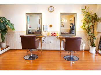ヘアークラウド(hair CLOUD)の写真/[蔵王]気を遣わずゆったりとした時間を過ごせる♪気さくなベテランスタイリストにお任せできるサロン◎