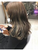 ブレス(Bless)&nbsp;グレージュ×ハイライト