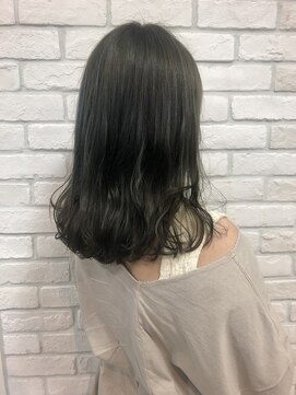 シュガー ヘアアンドネイル 仙台(SUGAR) インナーカラーボブカーキグレージュフェザーバンググリージュ