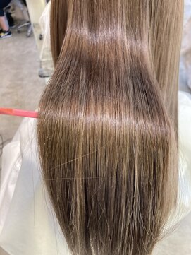 クーラ(Cura) 素髪のような艶とサラサラな質感はこれで