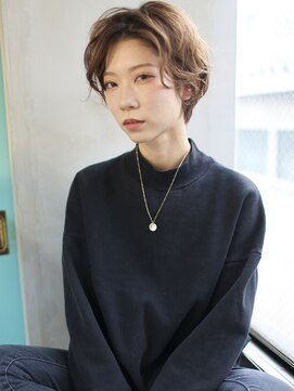 バース(BIRTH) 天神【BIRTH】ナチュラルアッシュ×ウエーブマッシュショート　4