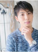 長めのバングで立体的に！清潔感ショートレイヤーｆ与野