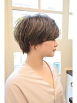 ハウスアンドヘアーワークス(House&Hair works)&nbsp;前髪あり大人小顔ショート30代40代50代　藤沢