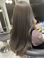 シティ(CITY) オリーブベージュ×ロングレイヤーカット 【CHICA】