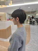 e.m.a プレミアムビューティーサロン 栄駅店(e.m.a PREMIUM BEAUTY SALON)&nbsp;コンパクトショート×グレージュカラー