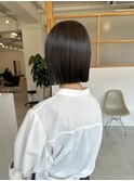 ニュアンスカラー/切りっぱなしボブ