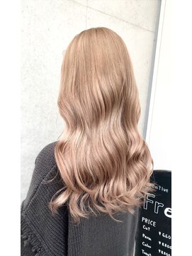 フリーラ 京都河原町三条店(freera) 【kiho】　1 bleach × beige