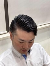 カットアンドシェーブ 髪心地 メンズカット　２ブロック　10：0分け