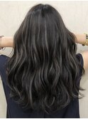 小顔ヘア ネビージュグレージュハイライトカラー◎