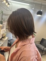 ジエクト ヴィシア(The Ect VIXIA)&nbsp;お洒落ヘア定番！パツっとレイヤーボブ