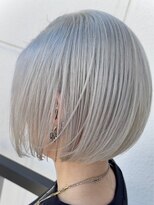 ラビス 浦和(Lovis) 黒髪カタログ/ボブルフ/ネビージュ/ワンレン/スペインカール