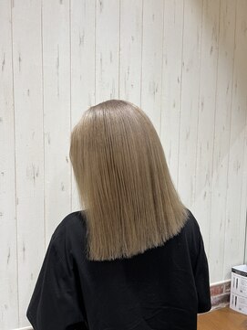 ファン(FAN) ミルクティベージュ