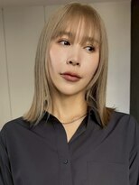 エイチ(H)&nbsp;xブリーチ/イメチェン/ホワイトブロンド/外ハネボブ/美髪/