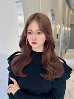 ロエ(LOE)&nbsp;ロングレイヤーミディアムレイヤーカット韓国ヘア顔まわりカット