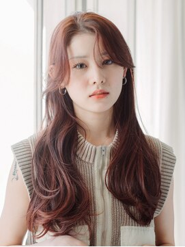 顔まわり×レイヤー×ワインレッド