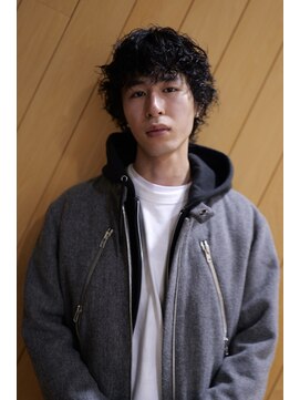 イロ(IRO) メンズパーマ