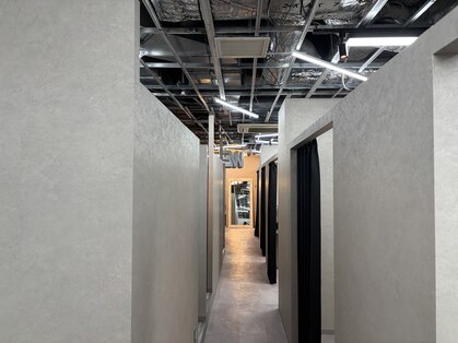 ウィークエンドバイディベスト 新横浜(W/E by Dbest)の写真