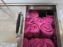 理容クドーの雰囲気（温かい蒸しタオルでリフレッシュ♪）