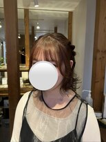 エト(eto)&nbsp;ボブでできるハーフツインアレンジ　参列ヘア　おろしアレンジ