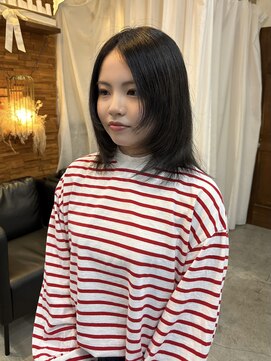 スイート ヘアデザイン(Suite HAIR DESIGN) 顔周りレイヤーカット