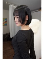 ムク(Muku)&nbsp;顔周りで魅せる、洒落感たっぷりボブ◎