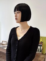 ヘアーアイストゥーレ(HAIR ICI TRE)&nbsp;ぷつっとミニボブ×ダークカラーでモード秋