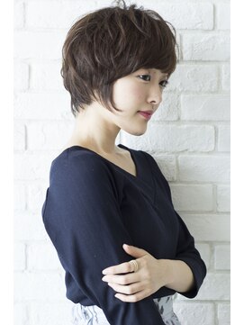 ザ シー 海老名(The C) [The C]　流し前髪☆小顔ショートボブ