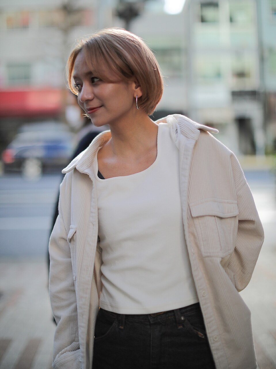 ハイトーン×ショートボブ