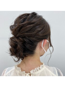 ビサイドヘア(beside hair) アレンジ