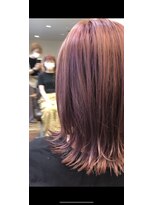 レロヘアー(lero hair) サーモンピンク艶ミディ