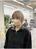 ハイトーンショートウルフ/ベージュ/京都/三条河原町/髪質改善