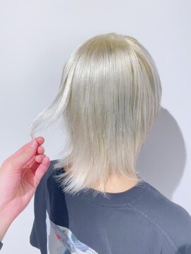 リンダバイネオリーブ 白楽店(Linda by neolive) ホワイトカラー・デザインカラー