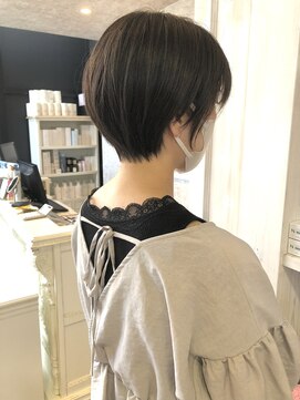 キャアリー(Caary) 福山美容室Caary 似合わせカット丸みショート