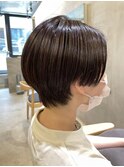 大人可愛い20代30代40代黒髪前下がりショートボブ丸みショート