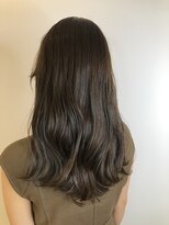 カノイ(KANOI)&nbsp;【20代30代40代 】大人可愛い透明感オリーブカラー