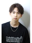前髪上げれるツーブロックマッシュ【センターパート】刈り上げ